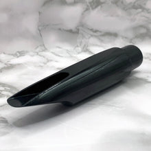Load image into Gallery viewer, Berg Larsen Baritone (1940&#39;s) &quot;Boat Table&quot; Slant Signature era Original

