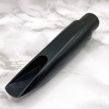 Load image into Gallery viewer, Berg Larsen Baritone (1940&#39;s) &quot;Boat Table&quot; Slant Signature era Original
